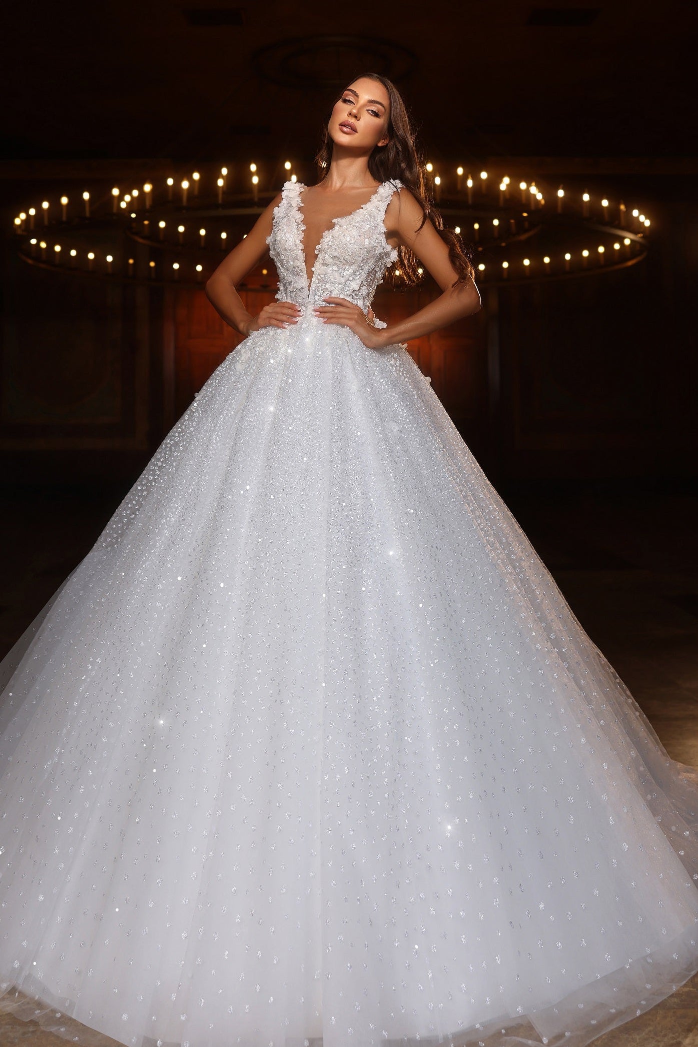 Sparkly Tulle Ballgown Wedding Dress 2 US / Off White