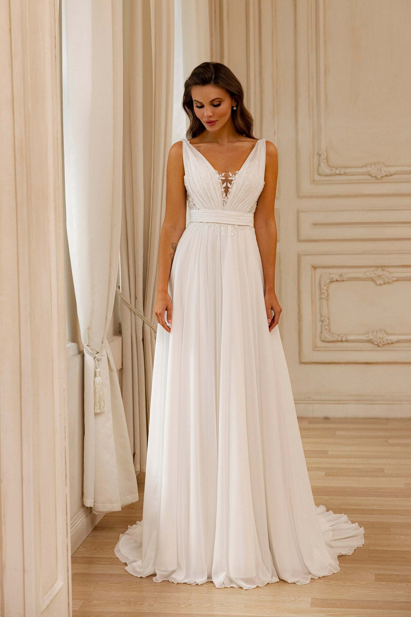 Greek goddess dress for wedding | Bridal reception look