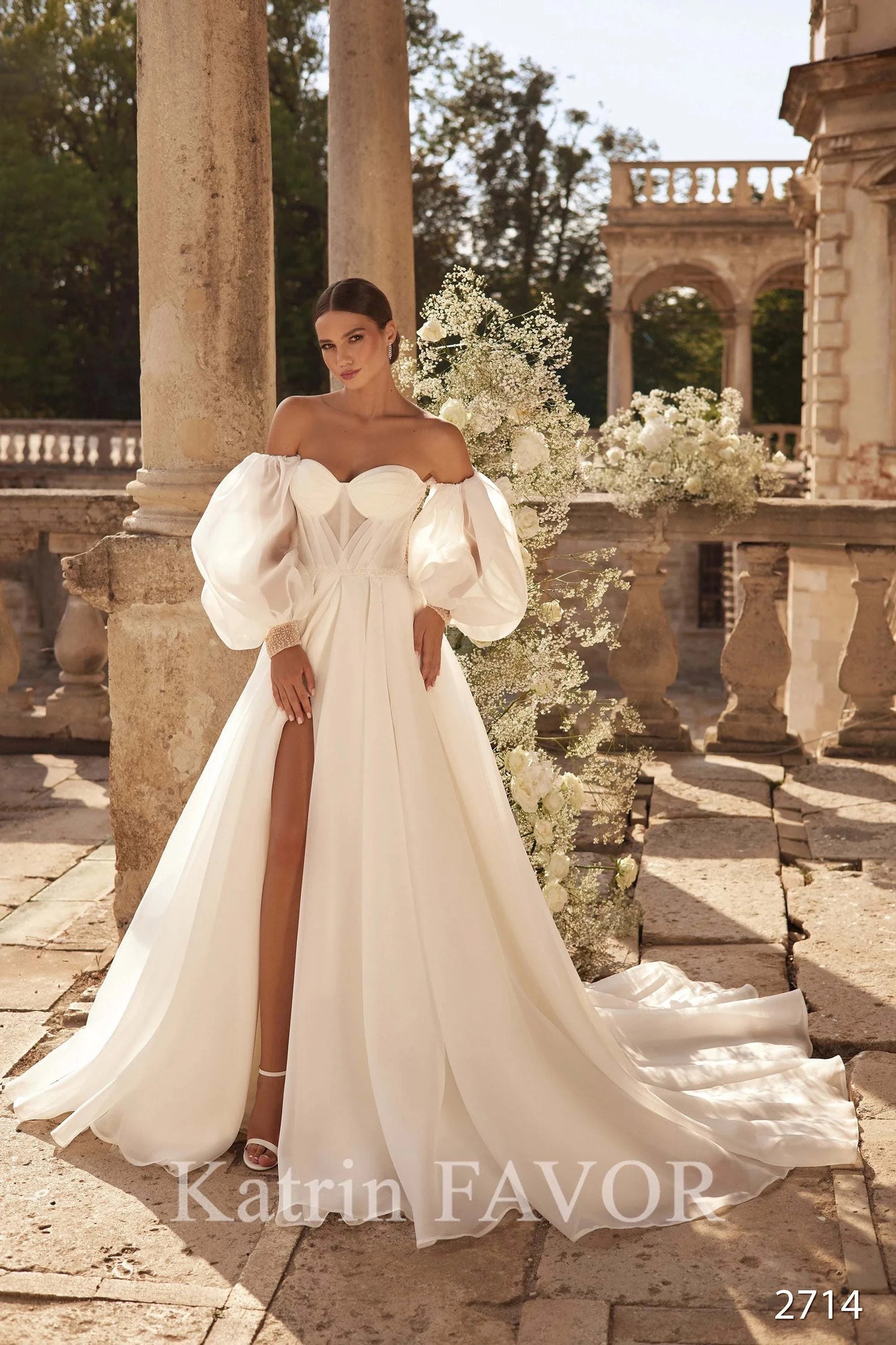 KatrinFAVORboutique-Organza wedding dress Wedding dress detached sleeves