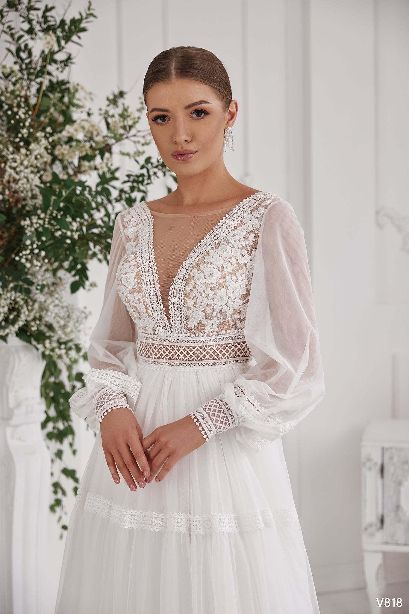 KatrinFAVORboutique-Tulle wedding dress with sleeves Rustic wedding dress