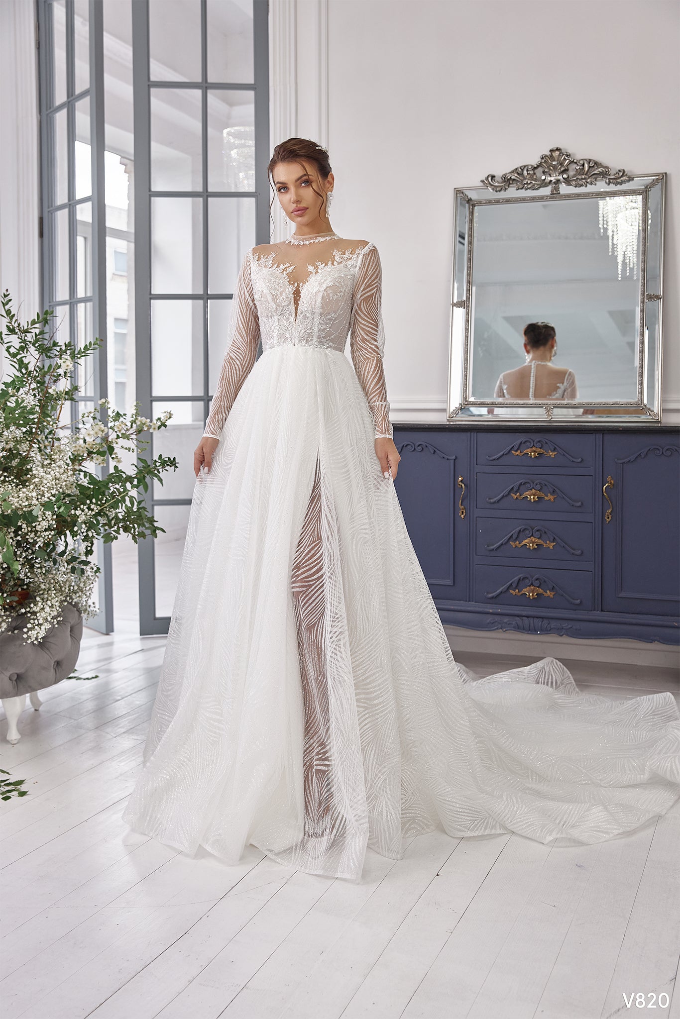 Long sleeve white dress wedding Gowns for winter wedding