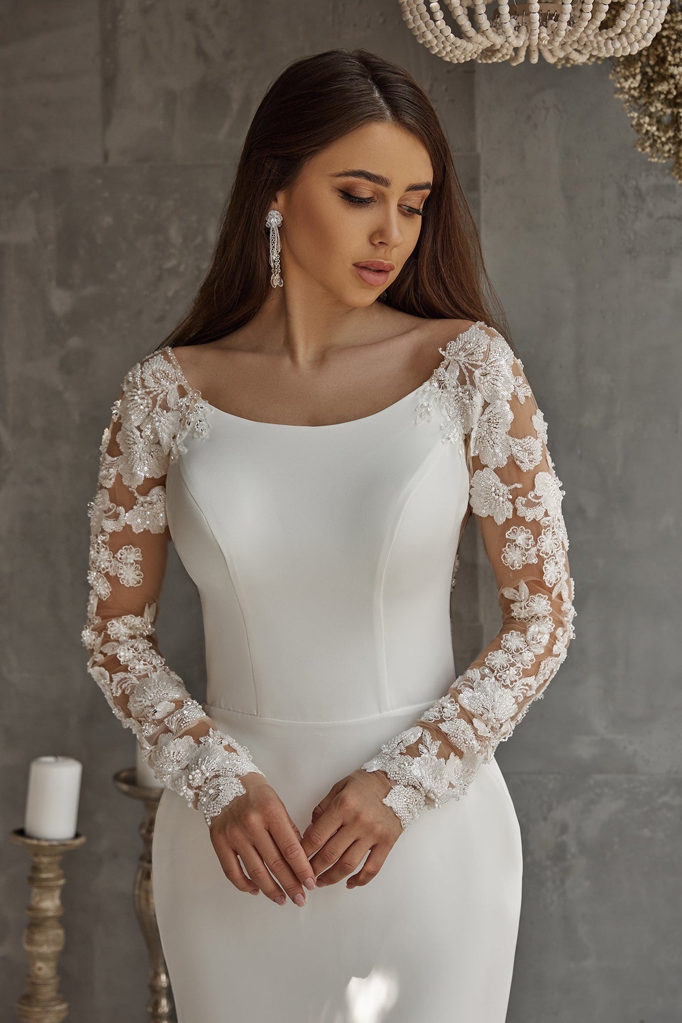 Embroidered Long Sleeve Crepe Fitted Wedding Dress 14 US / Off White