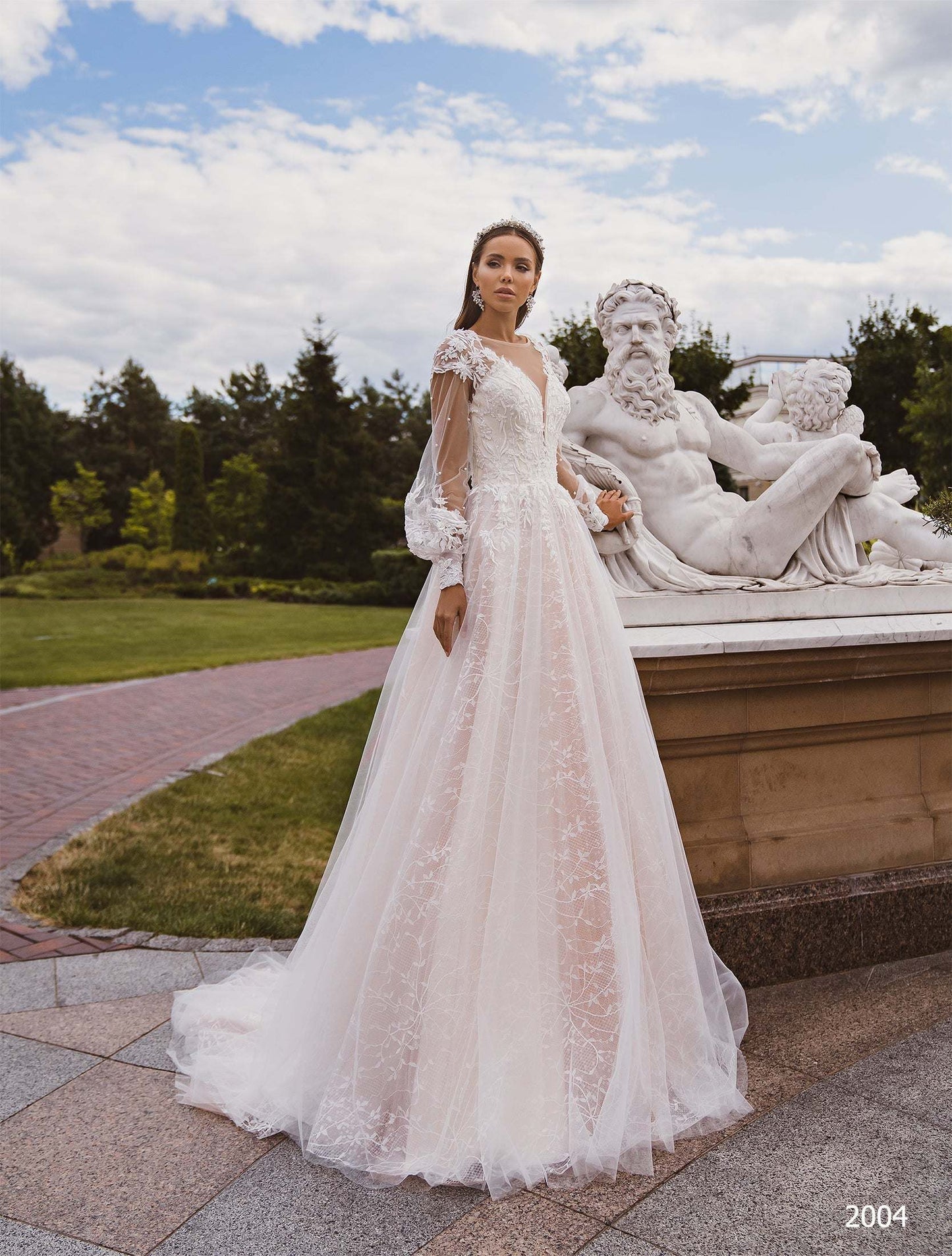 KatrinFAVORboutique-Wedding dress puffy sleeves Whimsical bridal dresses