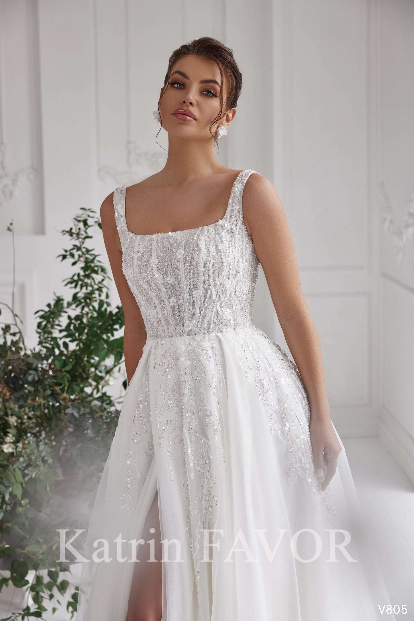 KatrinFAVORboutique-Square neckline wedding dress Embroidered a-line wedding dress