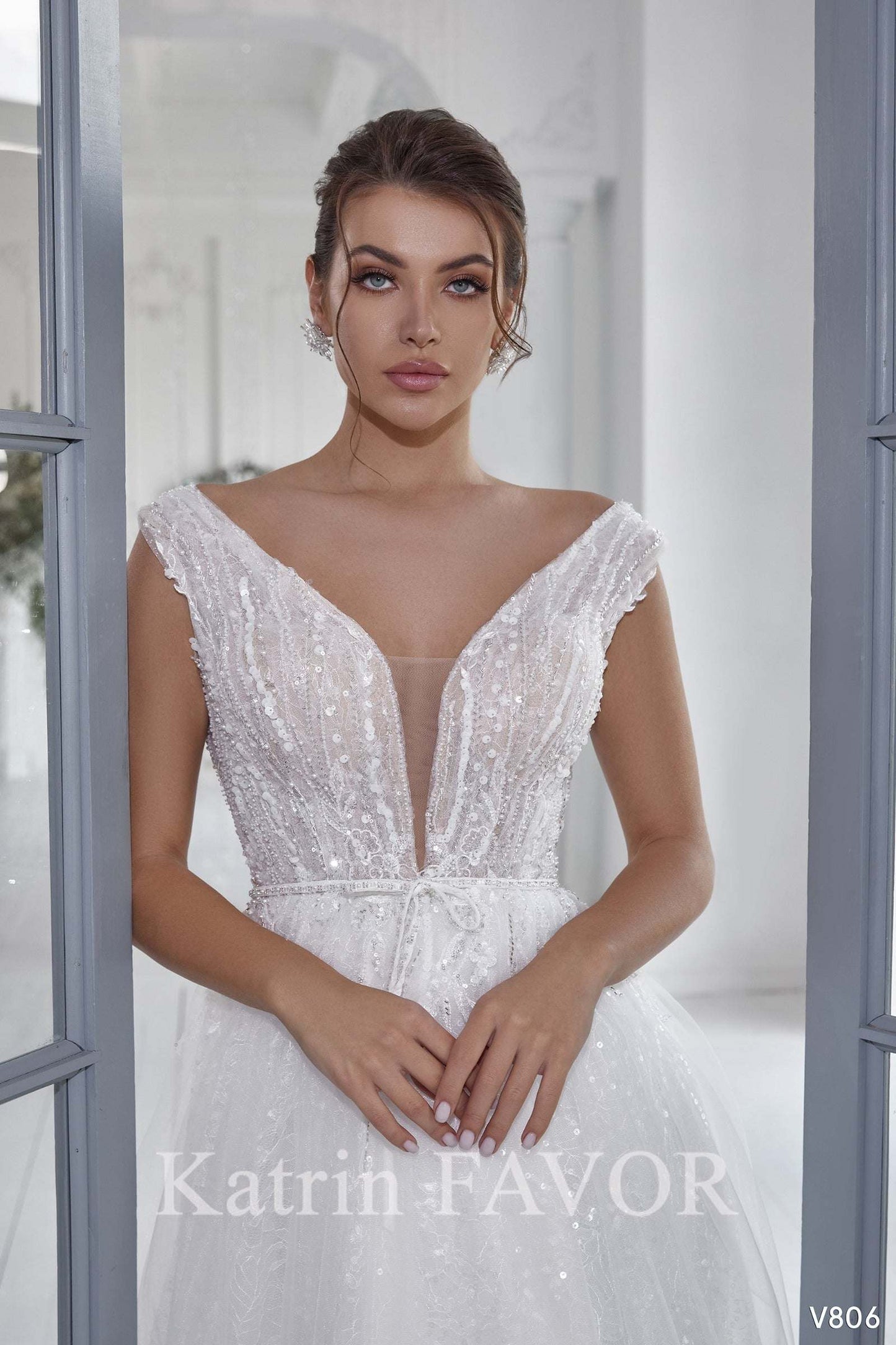 KatrinFAVORboutique-Wedding dress plunge Wedding gowns with sequins