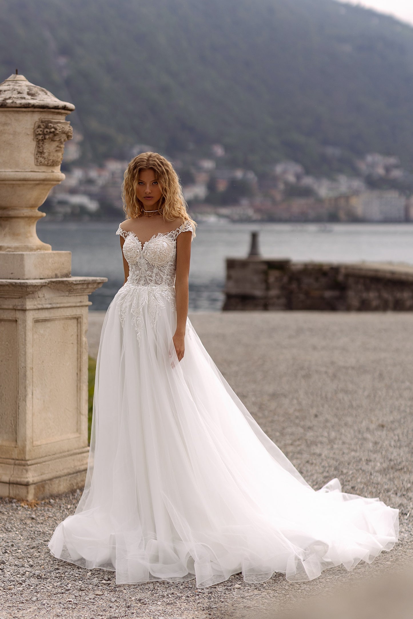 Tulle A-line wedding dress Rustic wedding gown