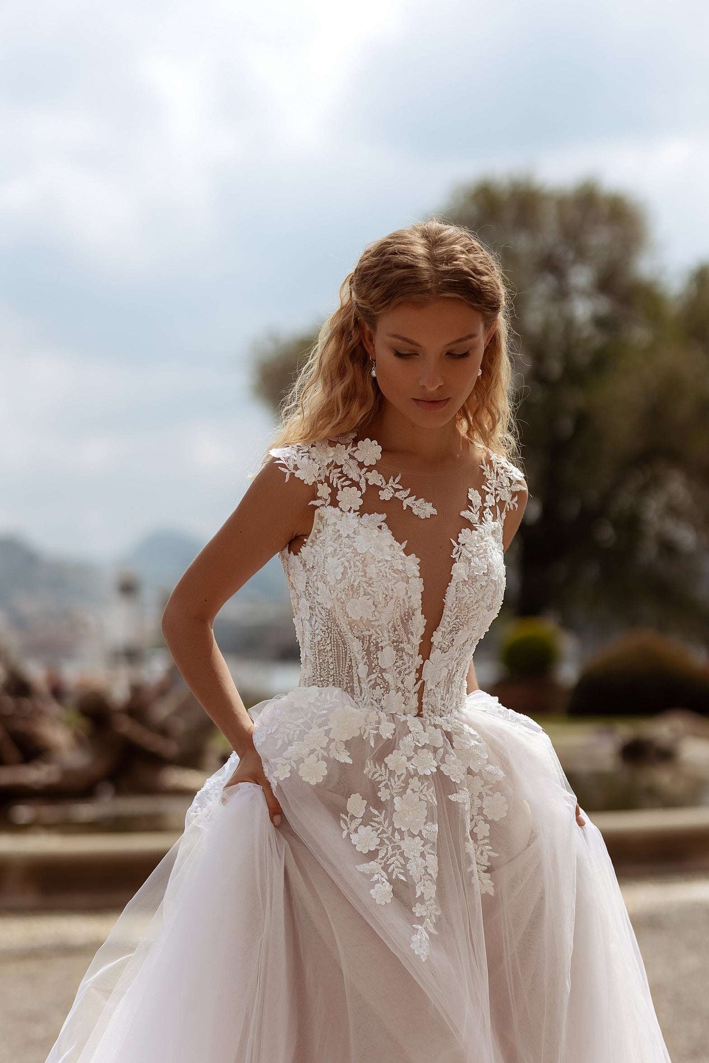Fairy a-line Blush tulle wedding dress 16 US / Blush Fairy a-line Blush tulle wedding dress 16 US / Blush