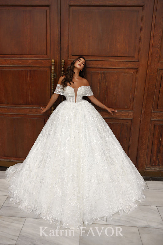 KatrinFAVORboutique-Princess wedding dress style sparkly bridal gown