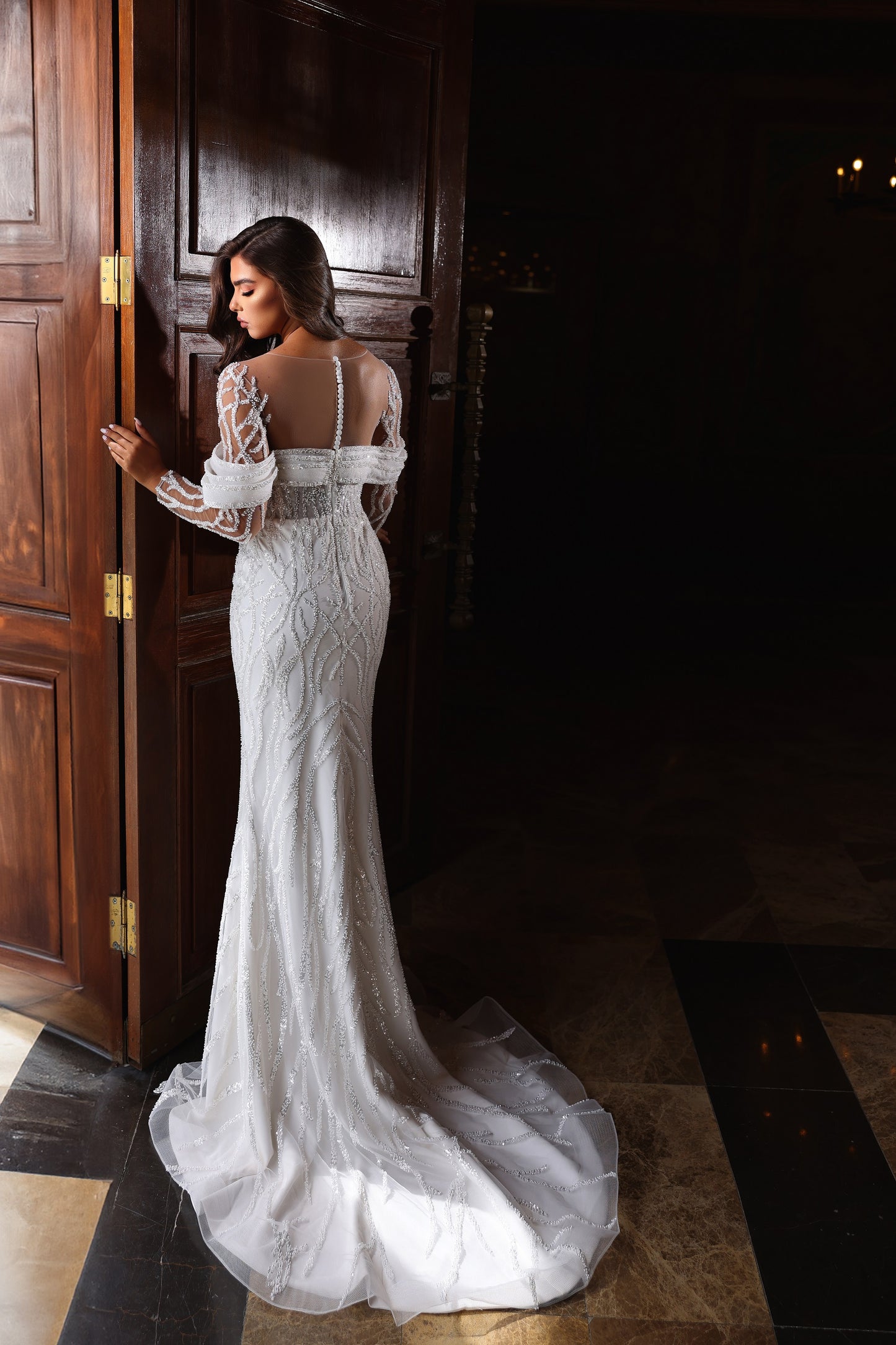 Long sleeve mermaid wedding dress Embroidered bridal dress