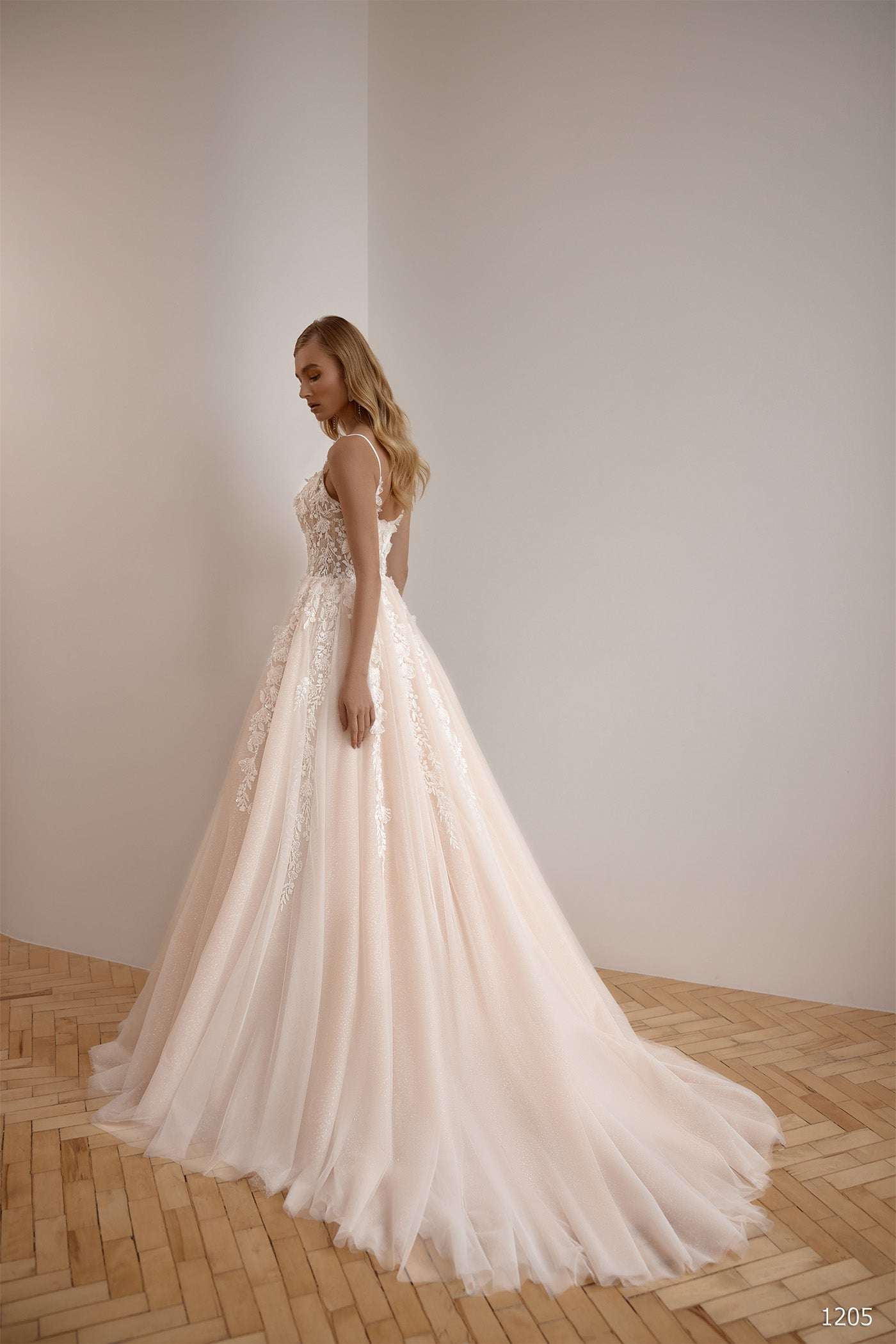 KatrinFAVORboutique-Floral bridal dress Wedding dress with sparkle tulle