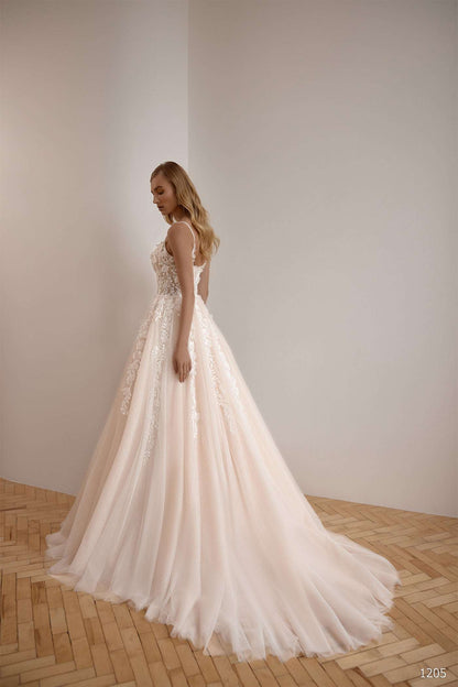 KatrinFAVORboutique-Floral bridal dress Wedding dress with sparkle tulle