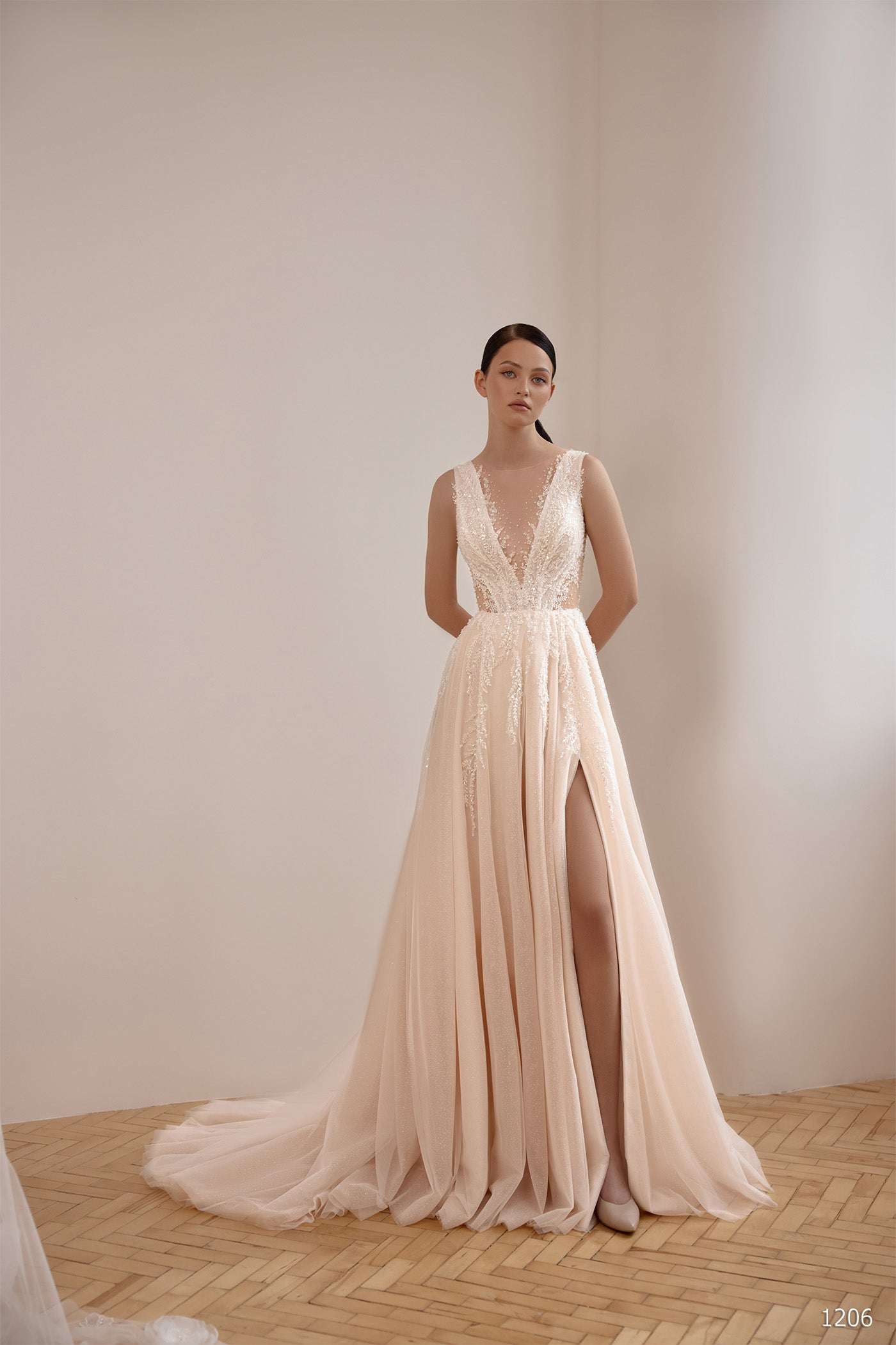 Beach wedding outfit for women | Sheer wedding dresses | KatrinFAVOR Katrin FAVOR boutique Beach wedding outfit for women | Sheer wedding dresses | KatrinFAVOR Katrin FAVOR boutique