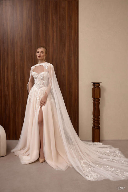 KatrinFAVORboutique-Wedding gown with cape Last season wedding dresses