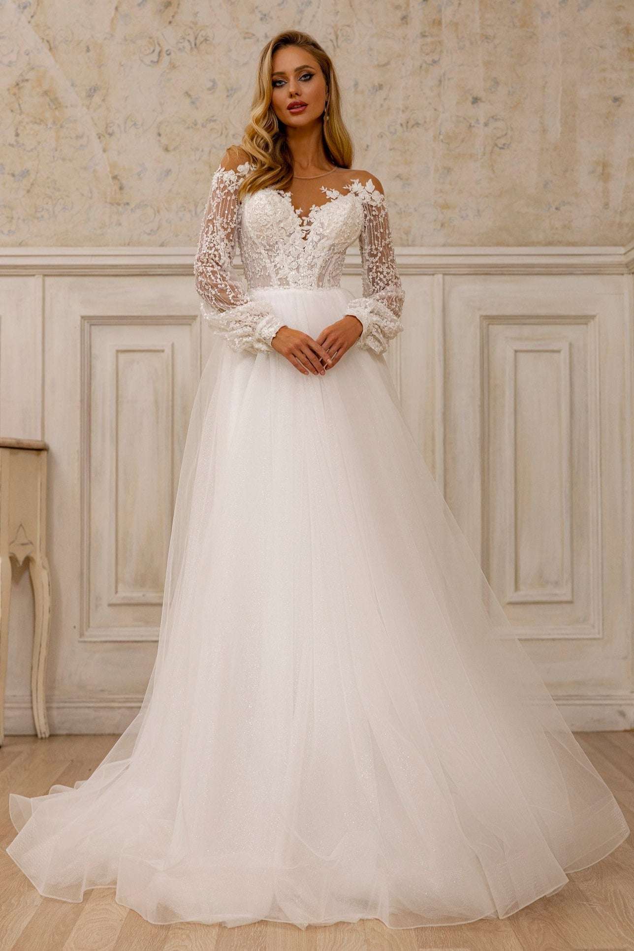 KatrinFAVORboutique-Rustic wedding wear Pretty a line wedding dresses