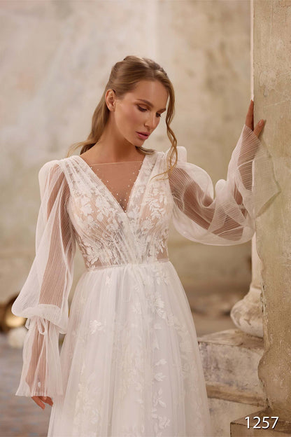 KatrinFAVORboutique-Boho style wedding gown Cute spring wedding dresses