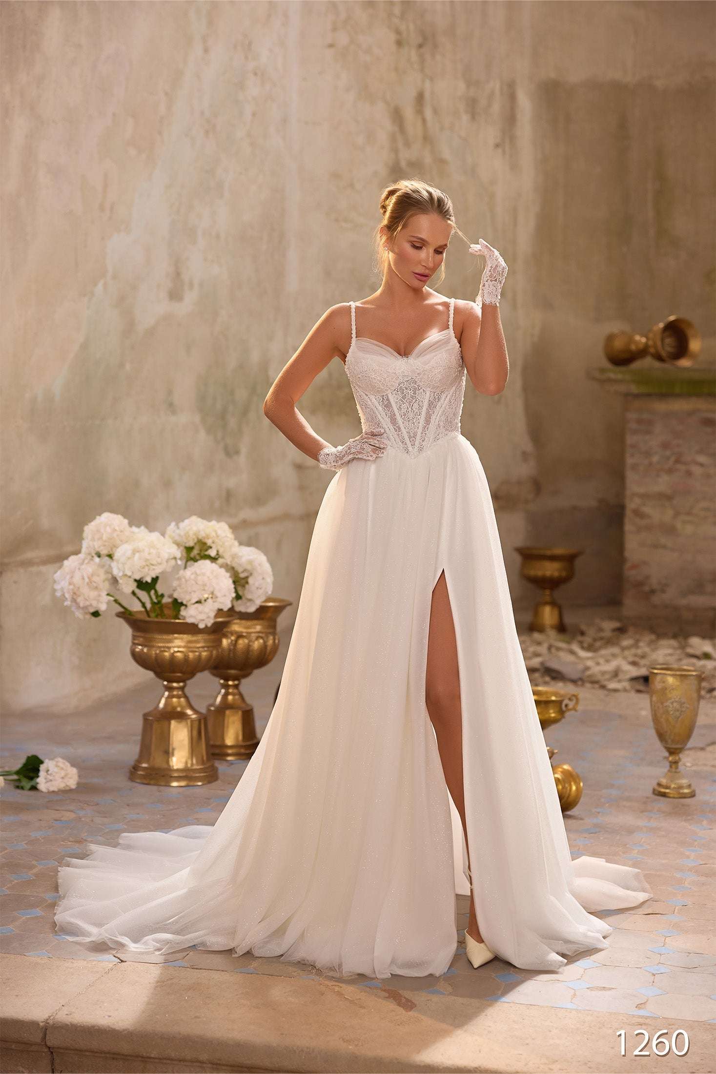 KatrinFAVORboutique-Summer wedding dress Wedding outfits for hot countries