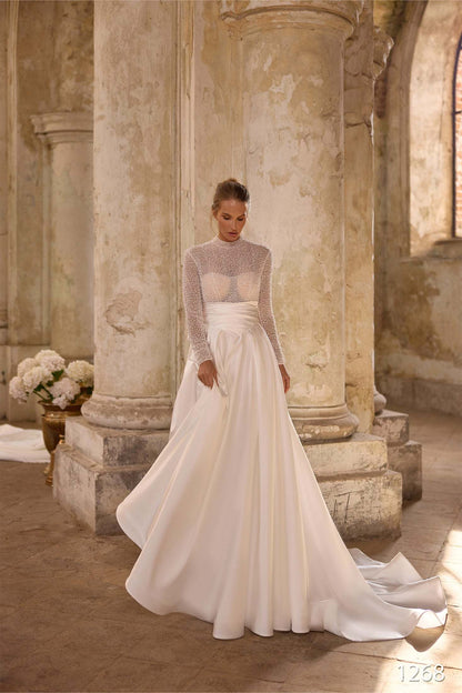 KatrinFAVORboutique-Bridal dress high neck Basque waistline wedding dress