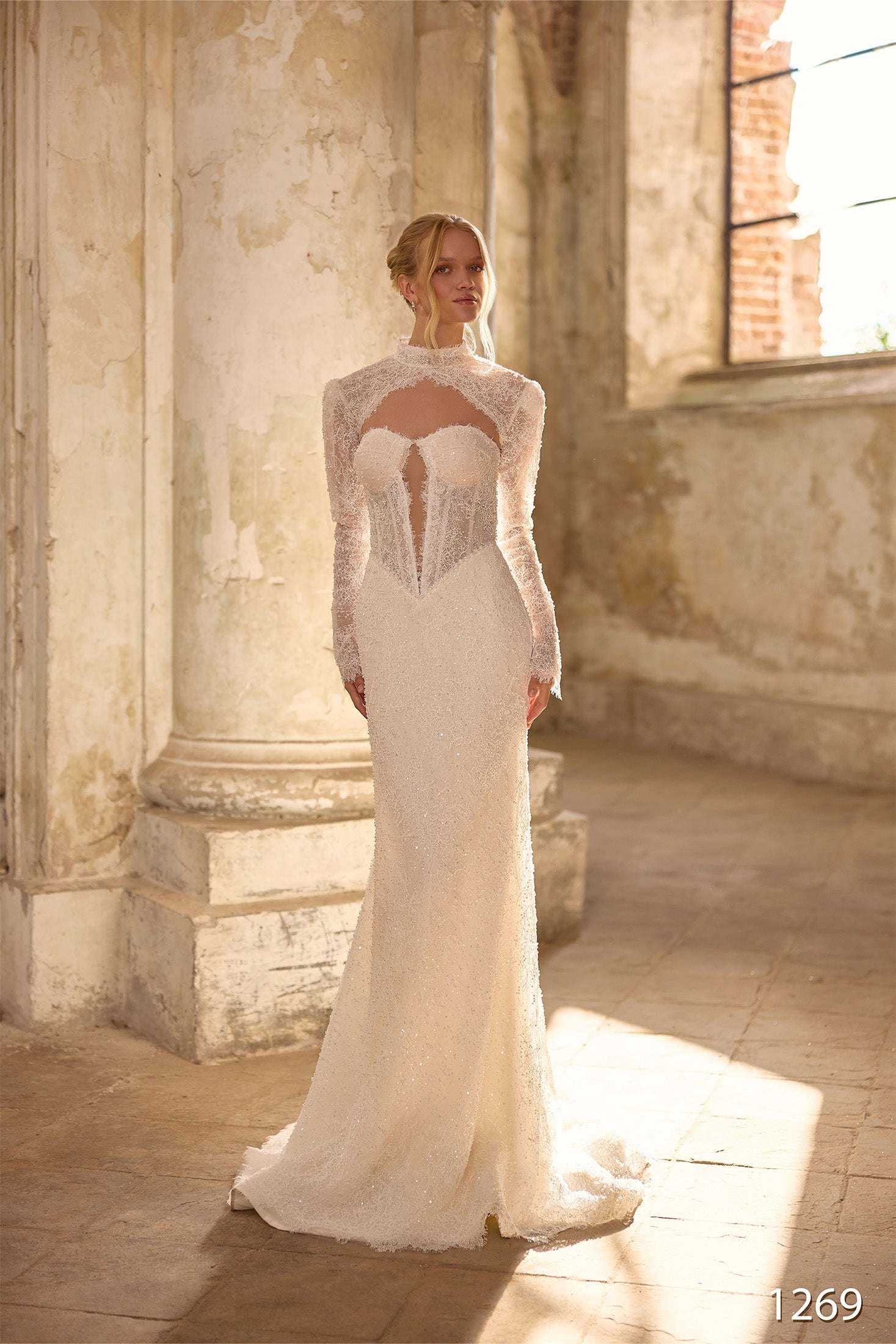 KatrinFAVORboutique-Strapless mermaid wedding dress Luxe wedding dresses