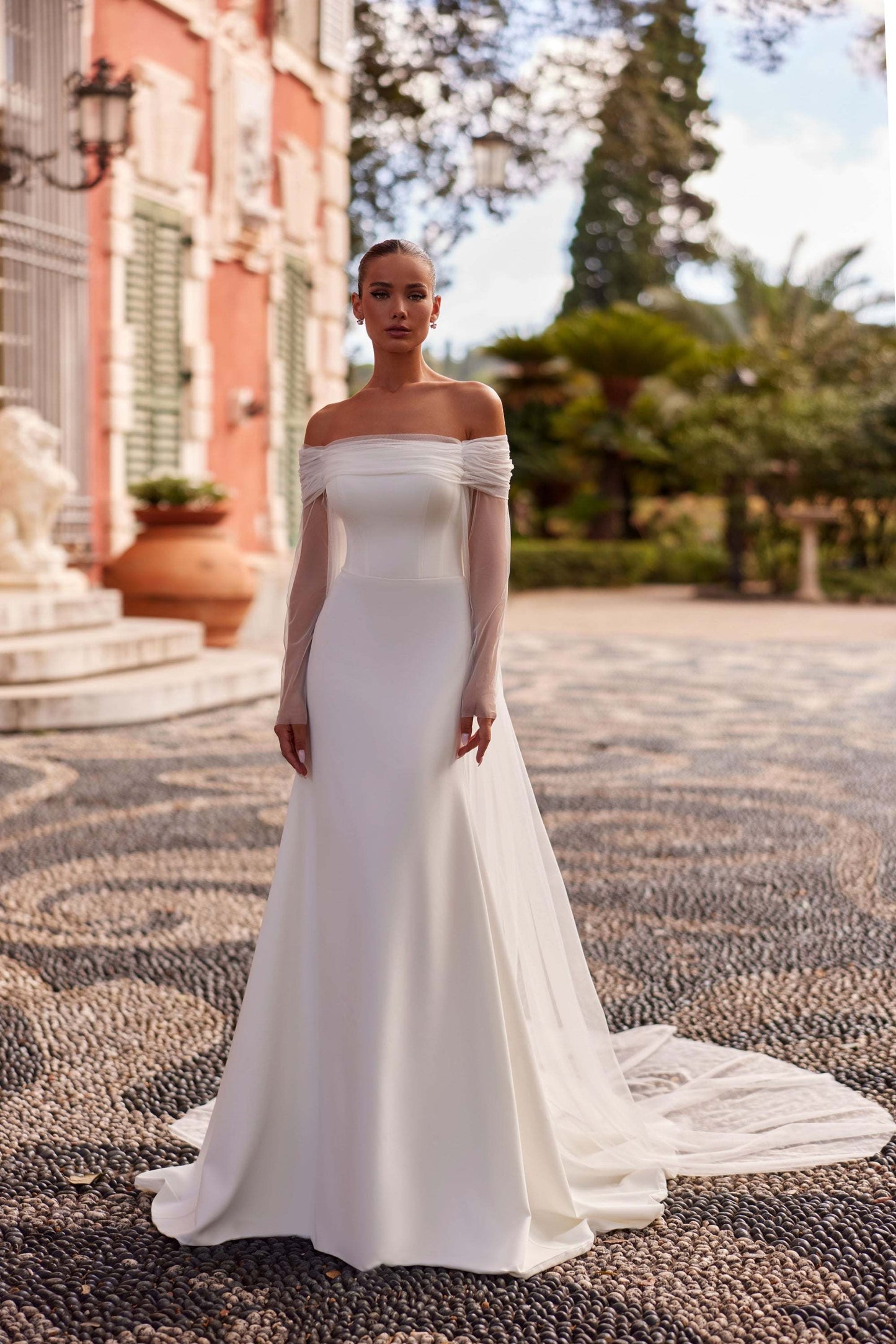 KatrinFAVORboutique-Simple bridal wear Classic and timeless wedding gowns 