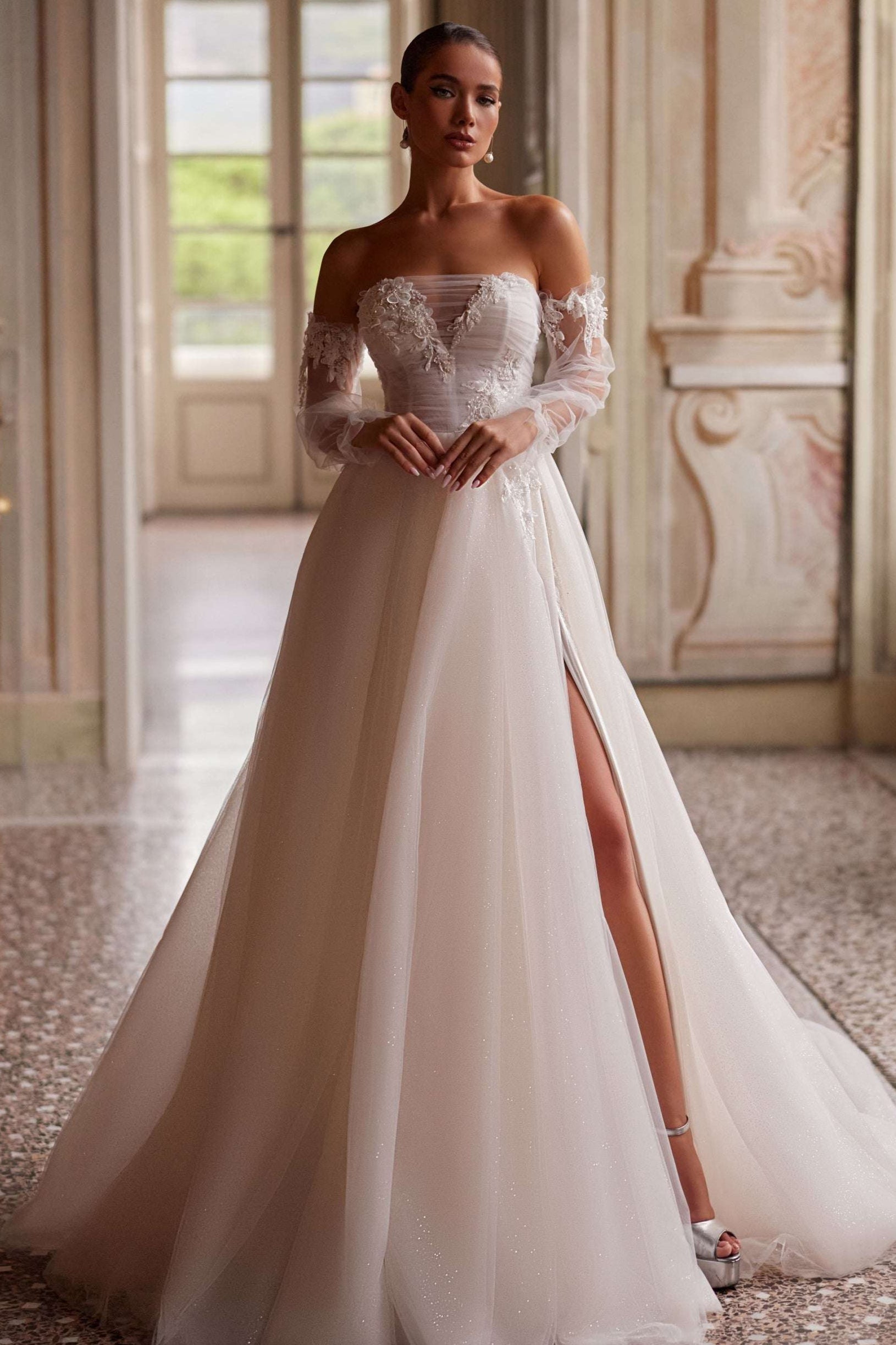 Corset wedding dress | Modern unique wedding dresses