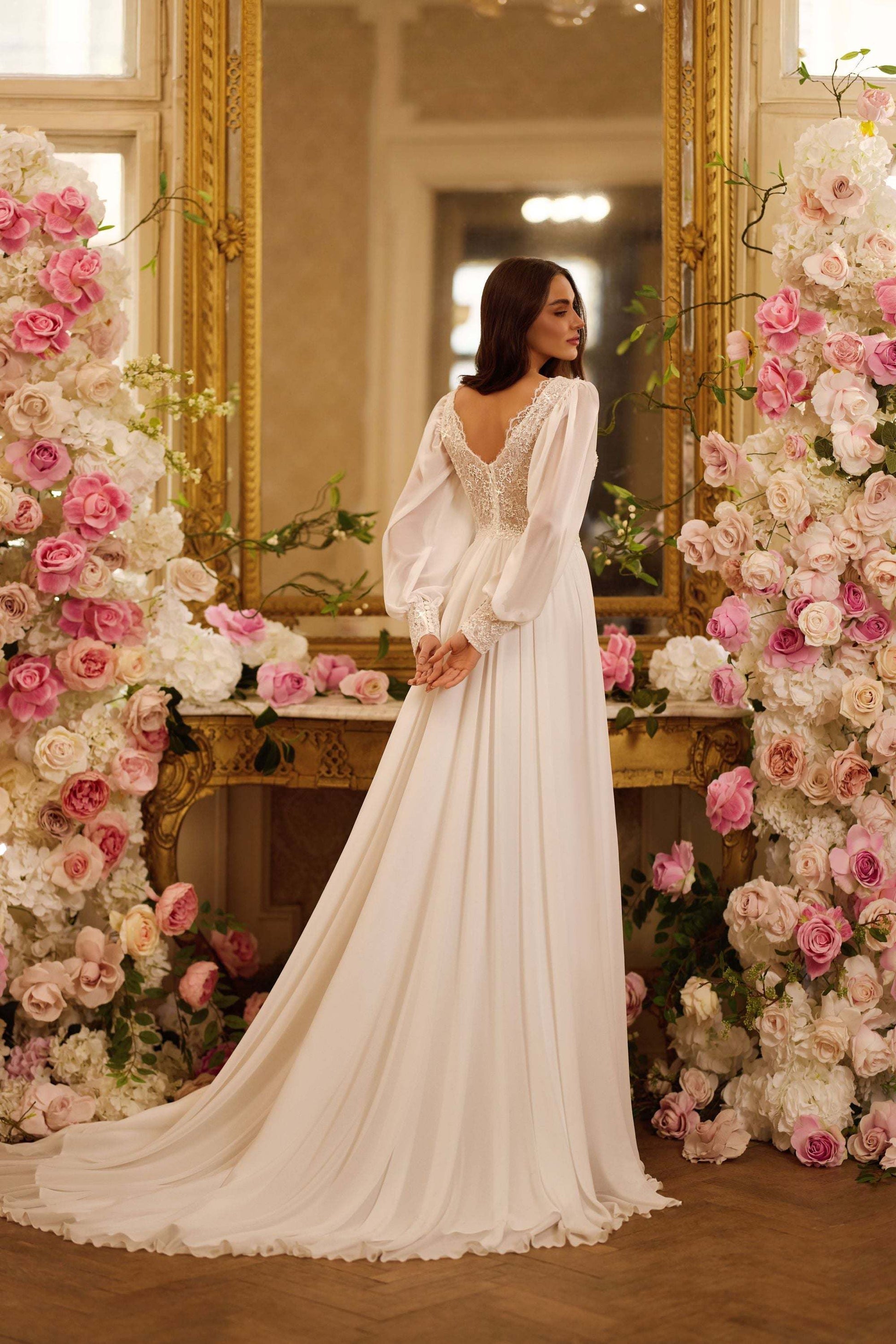 KatrinFAVORboutique-Flowy boho wedding dress 2nd marriage wedding gowns