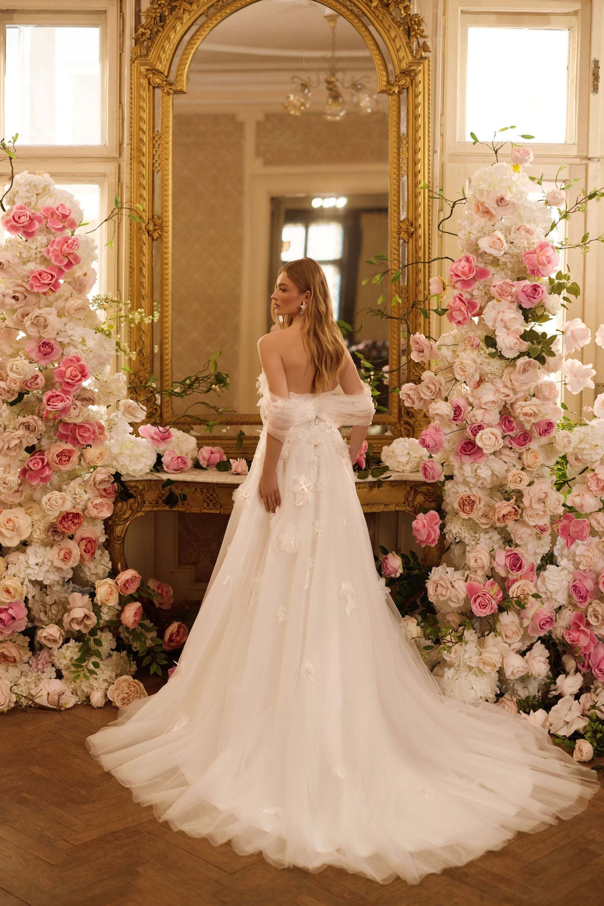 KatrinFAVORboutique-3d flower wedding dress Summer flowy wedding dresses