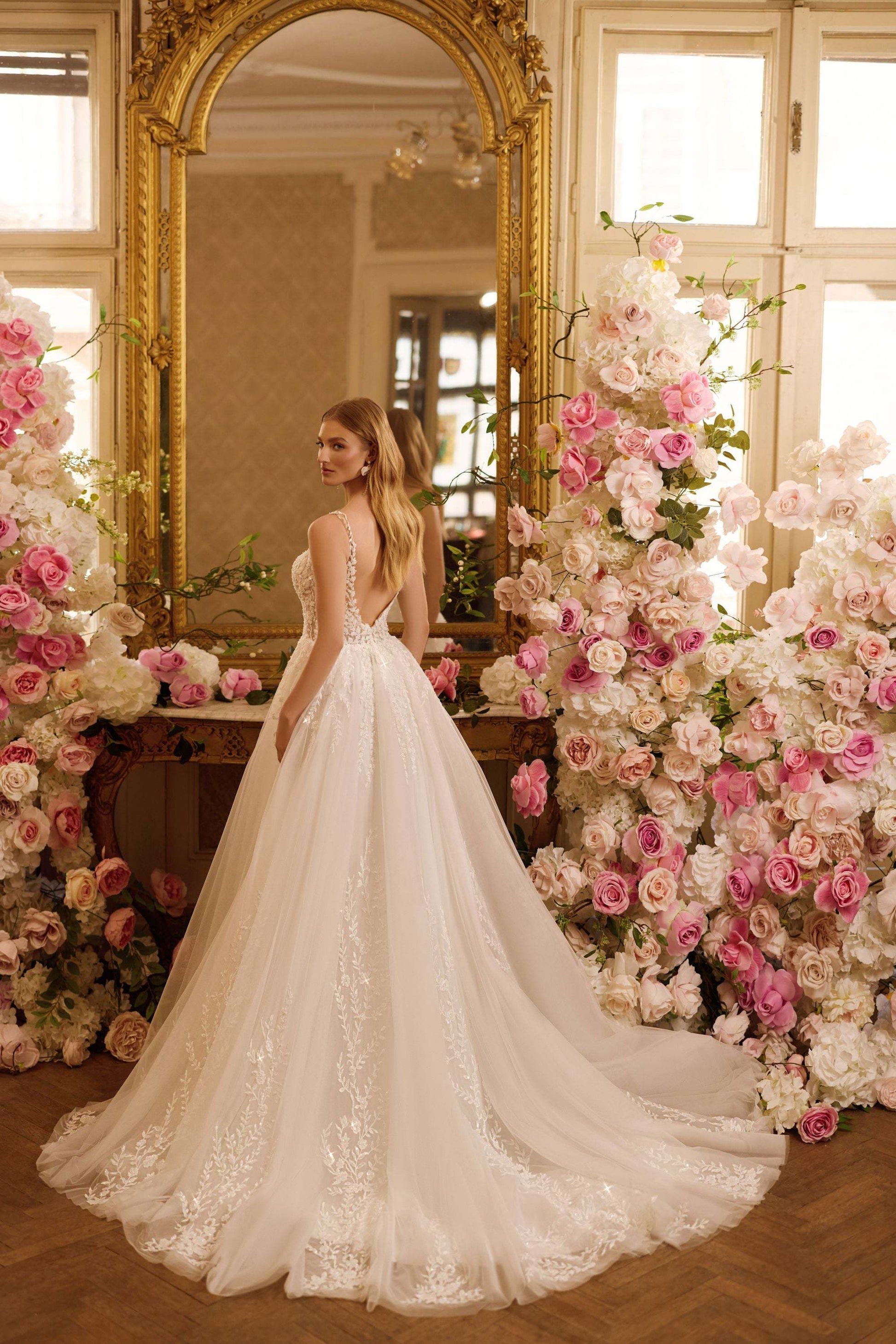 KatrinFAVORboutique-Tulle a line wedding gown Destination wedding gowns