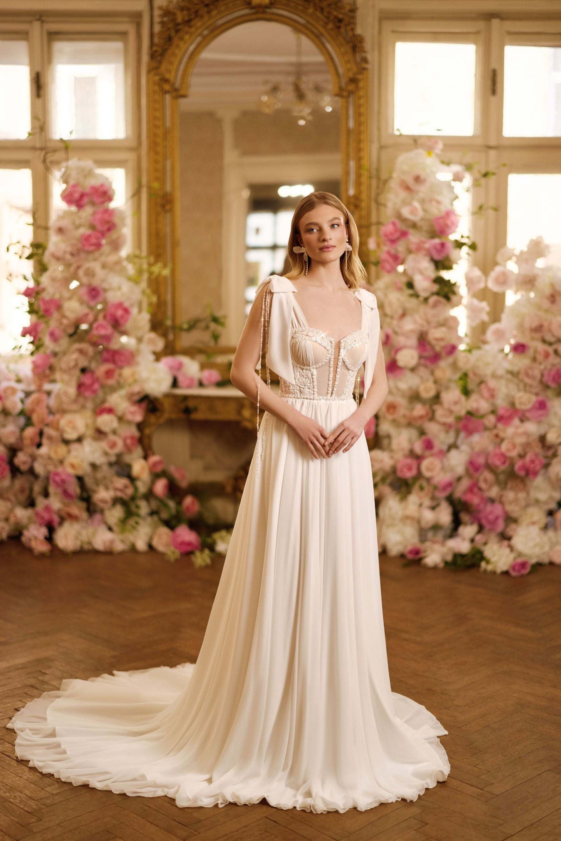 KatrinFAVORboutique-Wedding dress bow straps Beach ivory wedding dresses