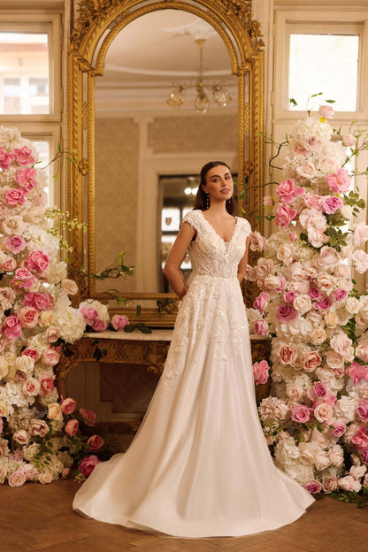 KatrinFAVORboutique-V neck wedding dress with lace Latest wedding attire