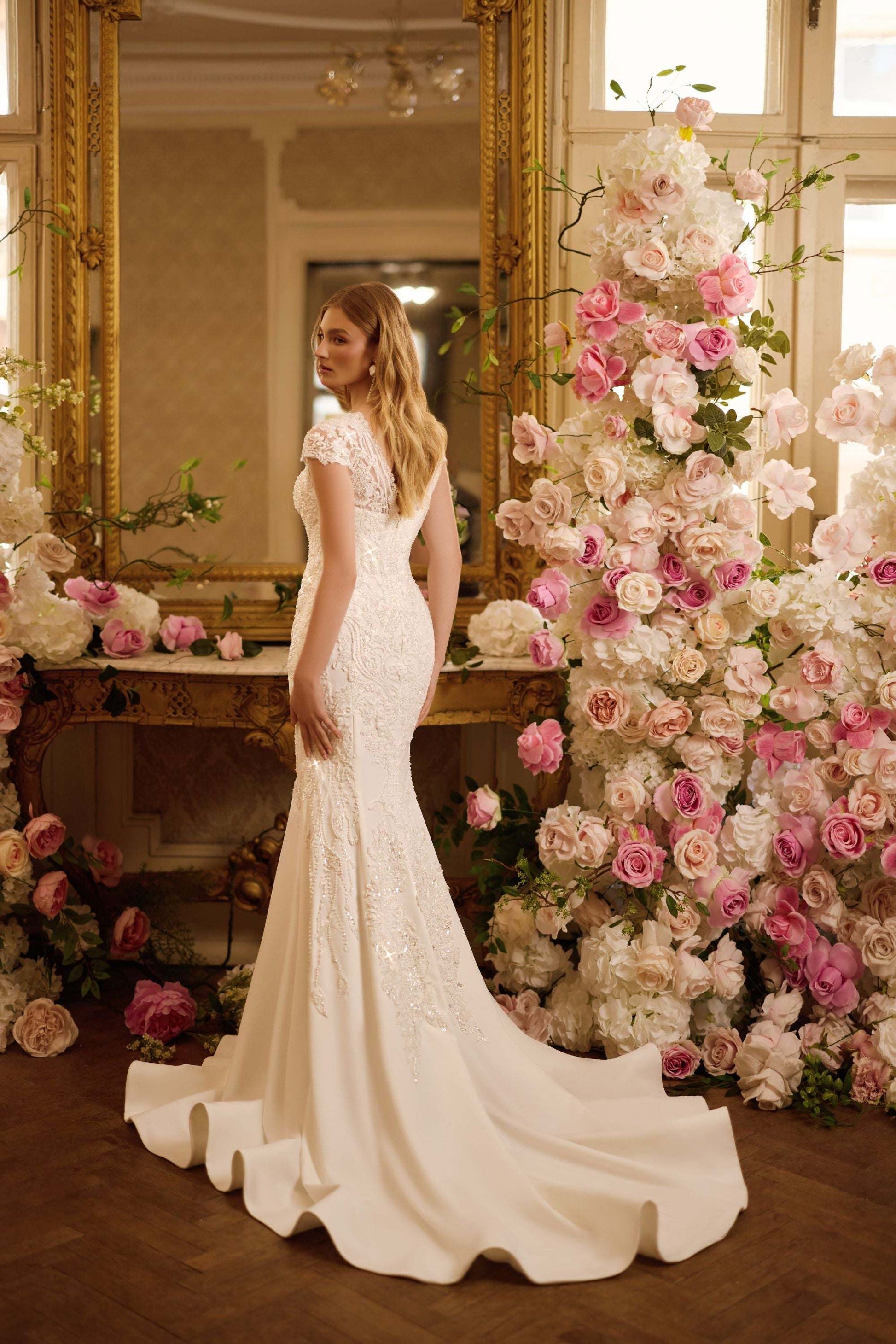 KatrinFAVORboutique-Wedding mermaid style dress Womens bridal dresses