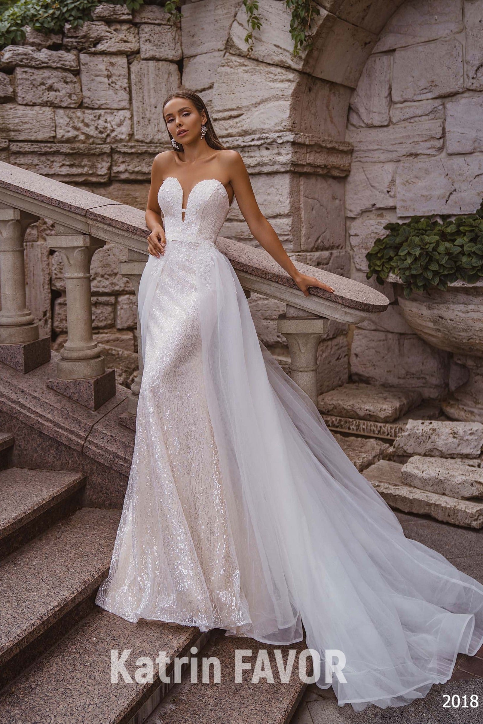 KatrinFAVORboutique-Sparkle sheath wedding dress with train