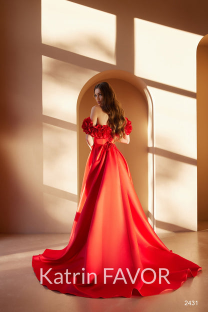 KatrinFAVORboutique-Dress with roses Best non white wedding dresses