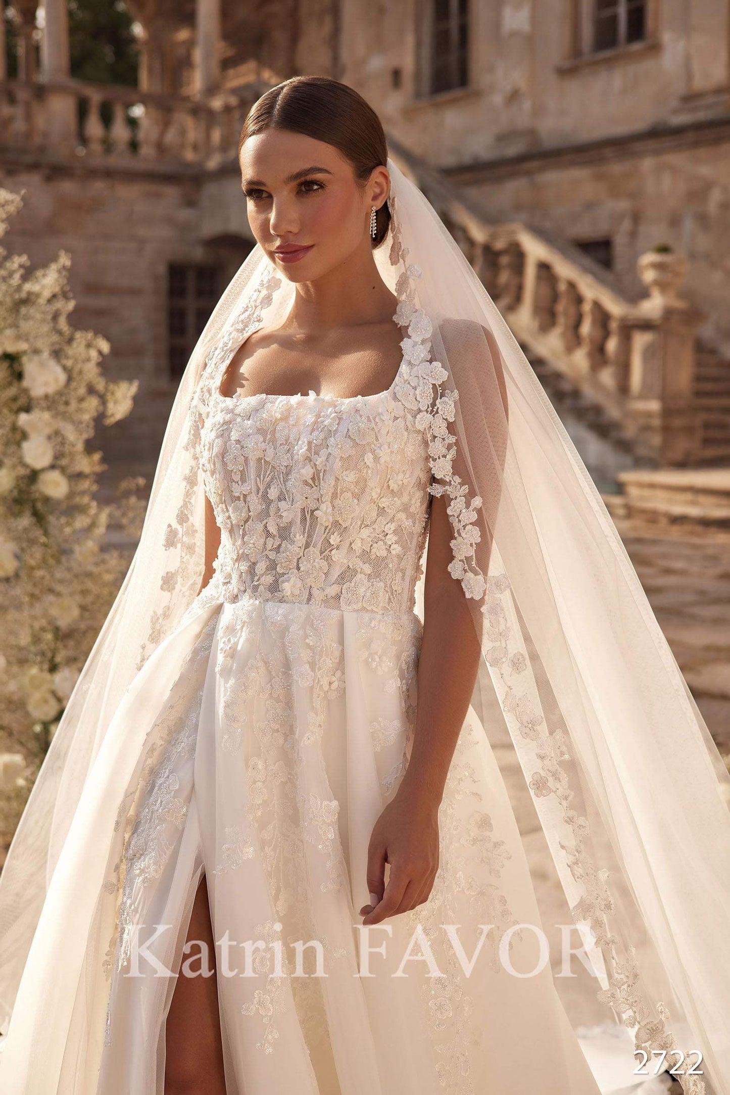 KatrinFAVORboutique-Square neckline wedding dress Embroidered wedding gown