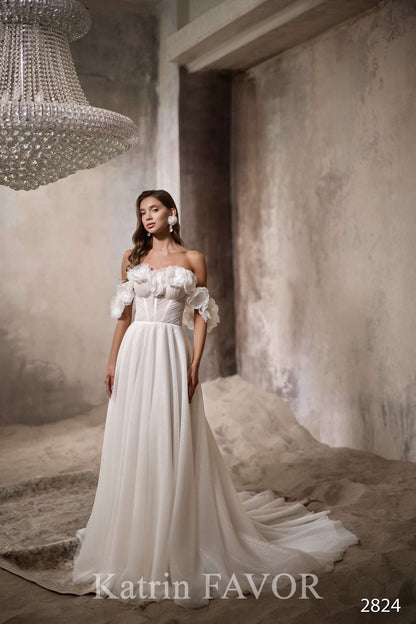 KatrinFAVORboutiue-Flower wedding dress Most romantic wedding dress