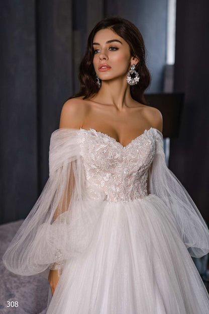 KatrinFAVORboutique-Pleated tulle wedding dress Fairytale wedding dresses