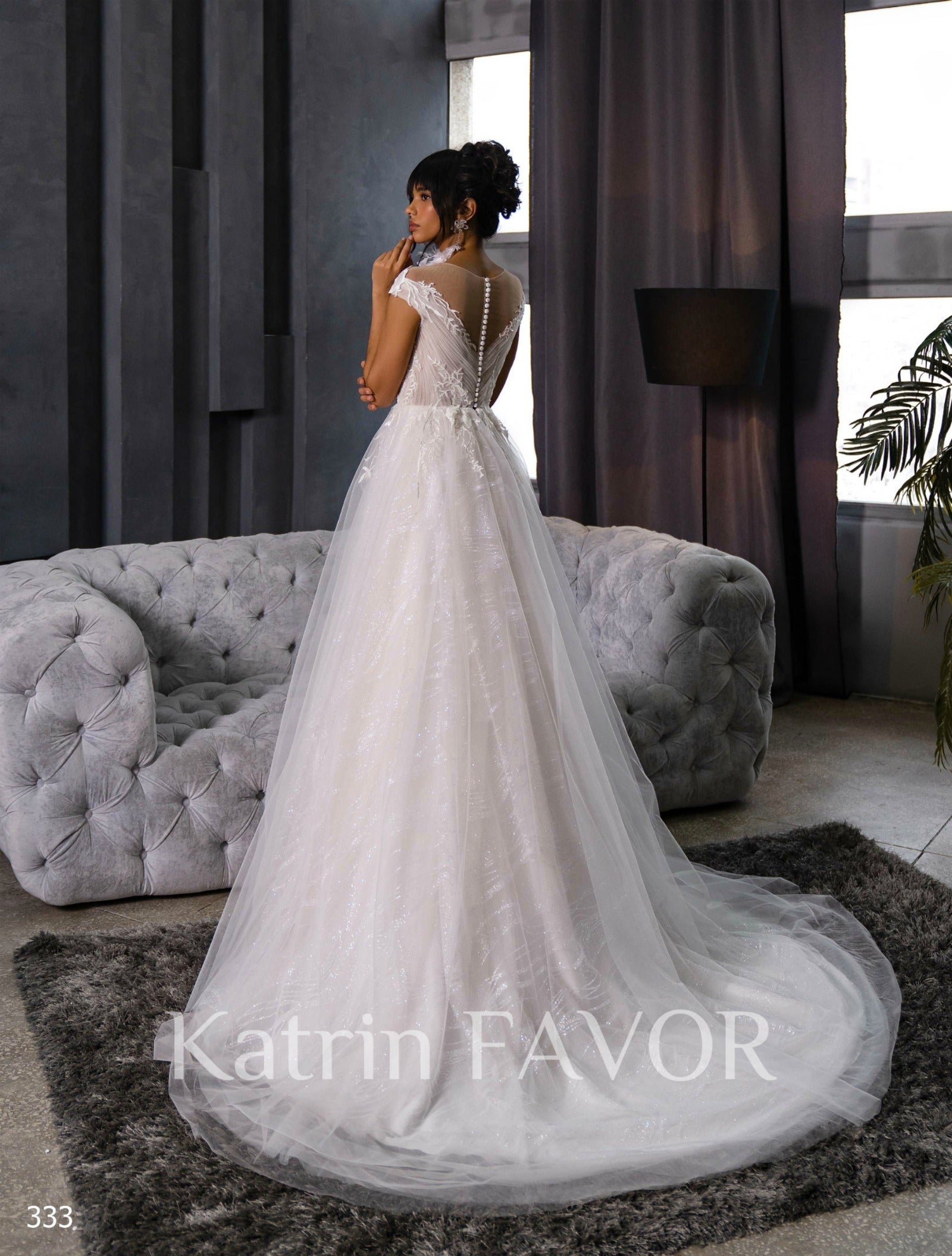 KatrinFAVORboutique-Tulle rustic wedding dress