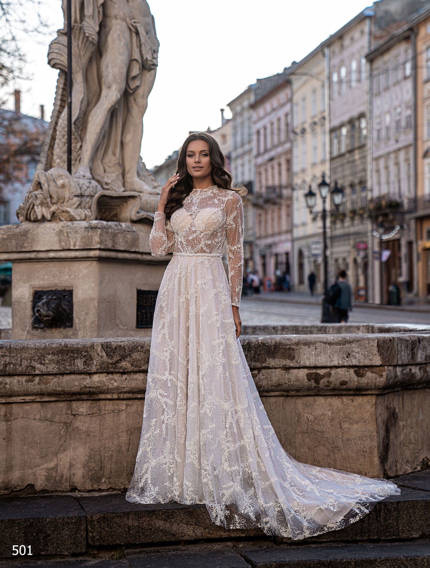 Long sleeve backless wedding dress See through bridal gowns