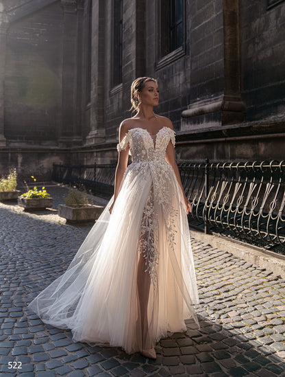 KatrinFAVORboutique-Bohemian maternity wedding dress Tulle cape wedding