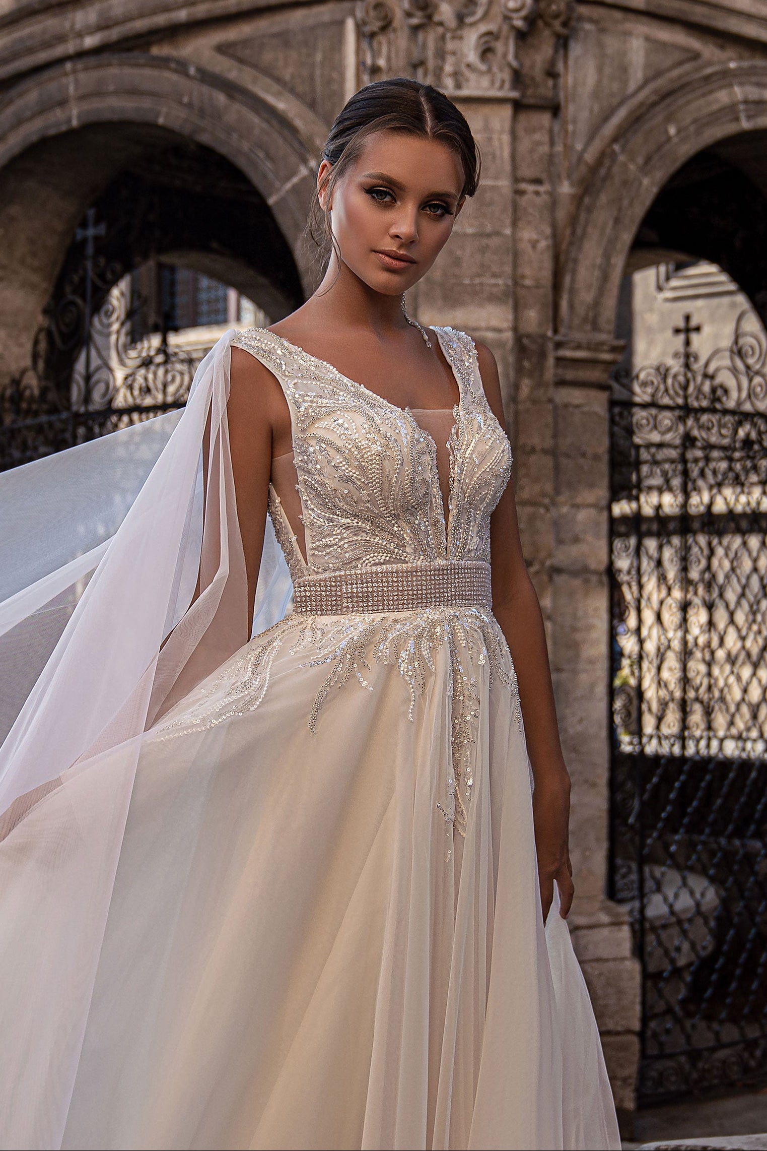 KatrinFAVORboutique-Bohemian maternity wedding dress Tulle cape wedding