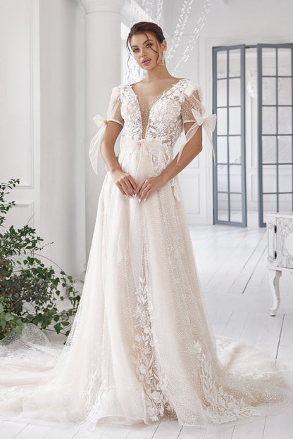 Short sleeve wedding dress Wedding dress with bows