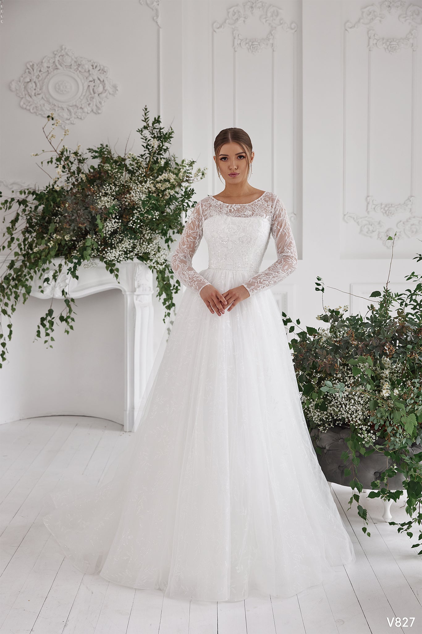 KatrinFAVORboutique-Long sleeve dress wedding Modest bridal dresses