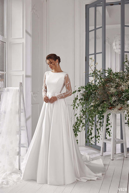 KatrinFAVORboutique-Long tulle dress Non traditional wedding clothes