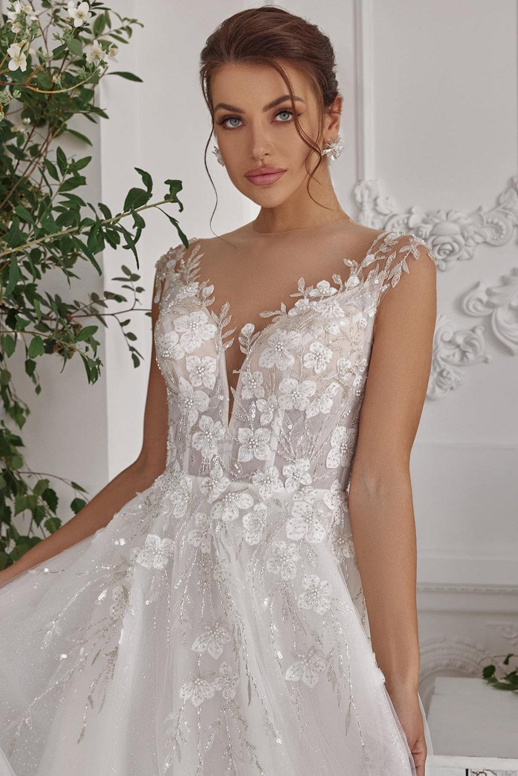 KatrinFAVORboutique-Wedding dress floral White sparkly wedding dress