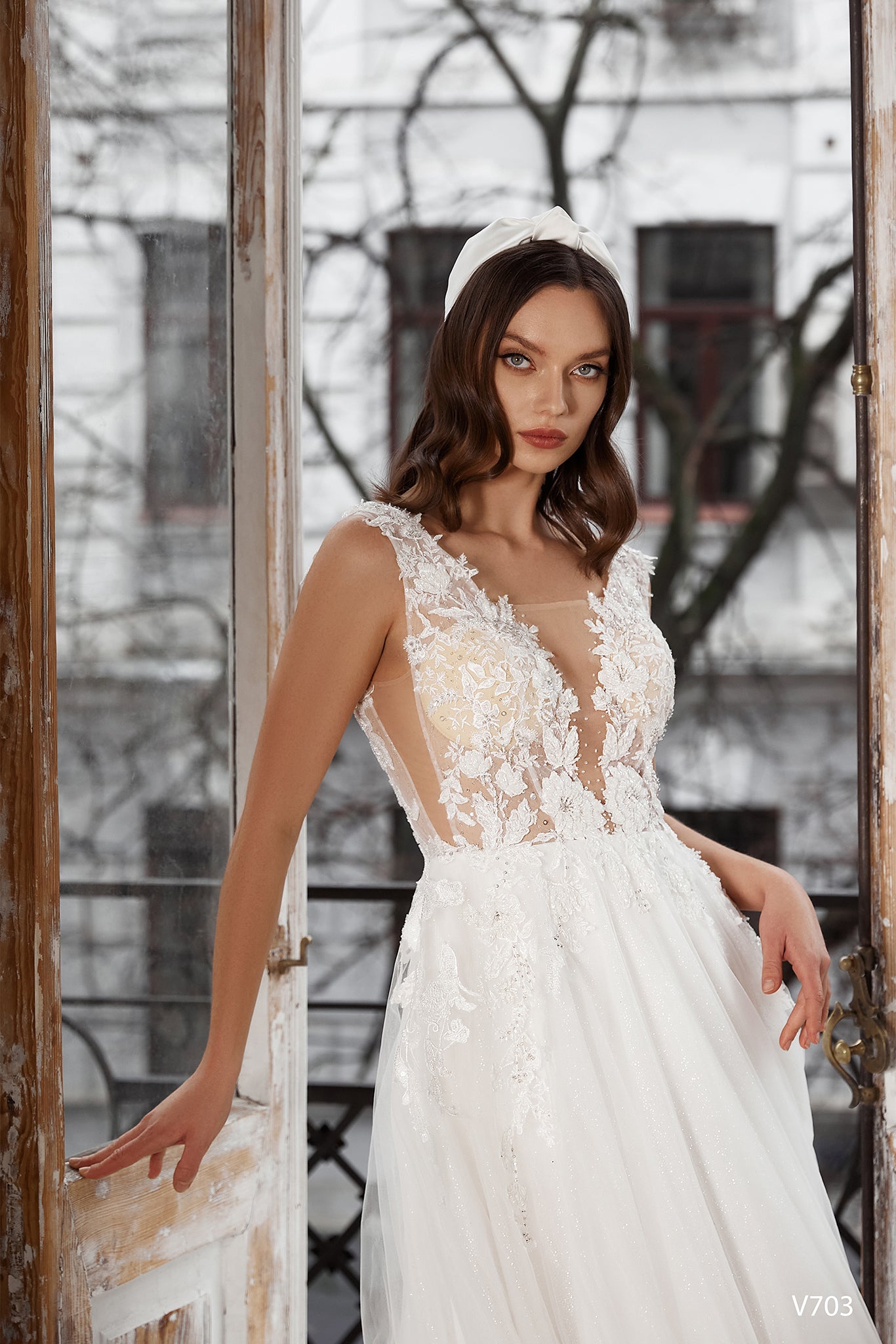 High slit wedding dress | Daring wedding gowns | KatrinFAVOR