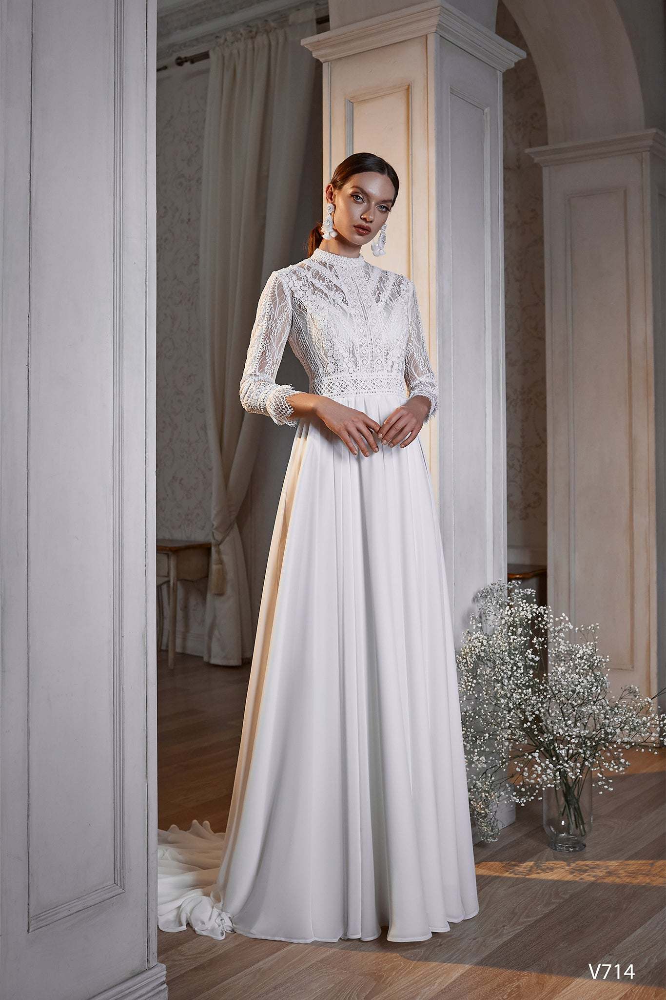 Boho wedding dress with sleeves | Wedding wear clothes | KatrinFAVOR Katrin FAVOR boutique Boho wedding dress with sleeves | Wedding wear clothes | KatrinFAVOR Katrin FAVOR boutique