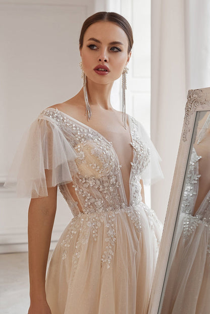 KatrinFAVORboutique-Boho wedding dress Bell sleeve wedding dress