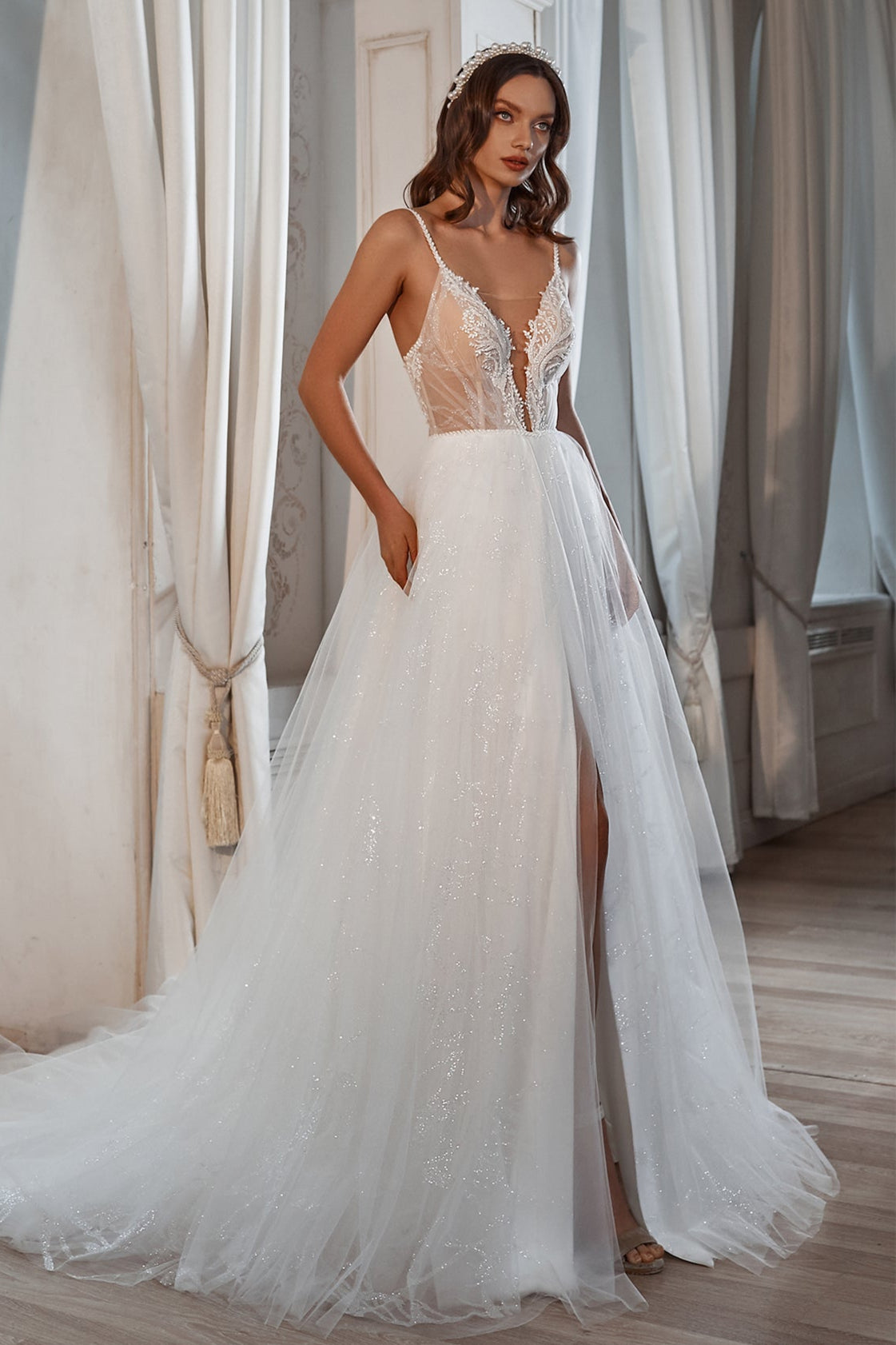 Beach wedding dress Sparkle tulle wedding dress