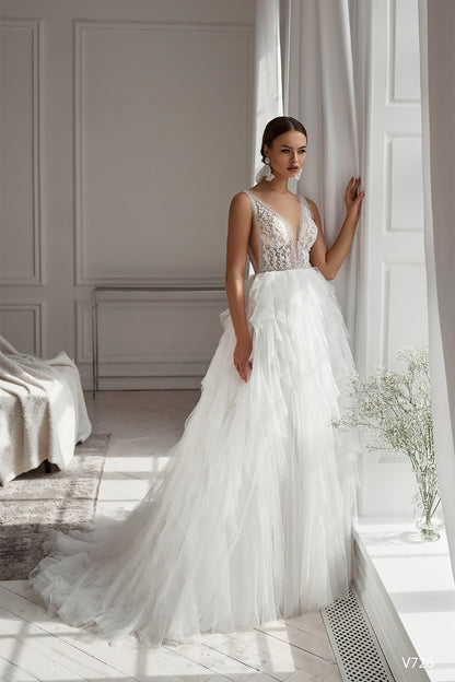 Tiered skirt 2 in 1 wedding dress