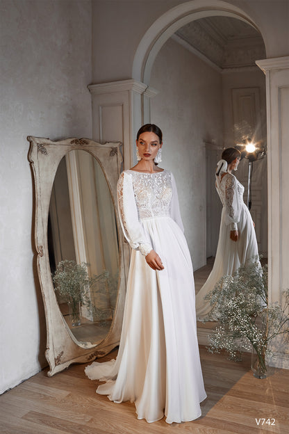 Chiffon wedding dress with sleeves | Wedding flowy dress | KatrinFAVOR