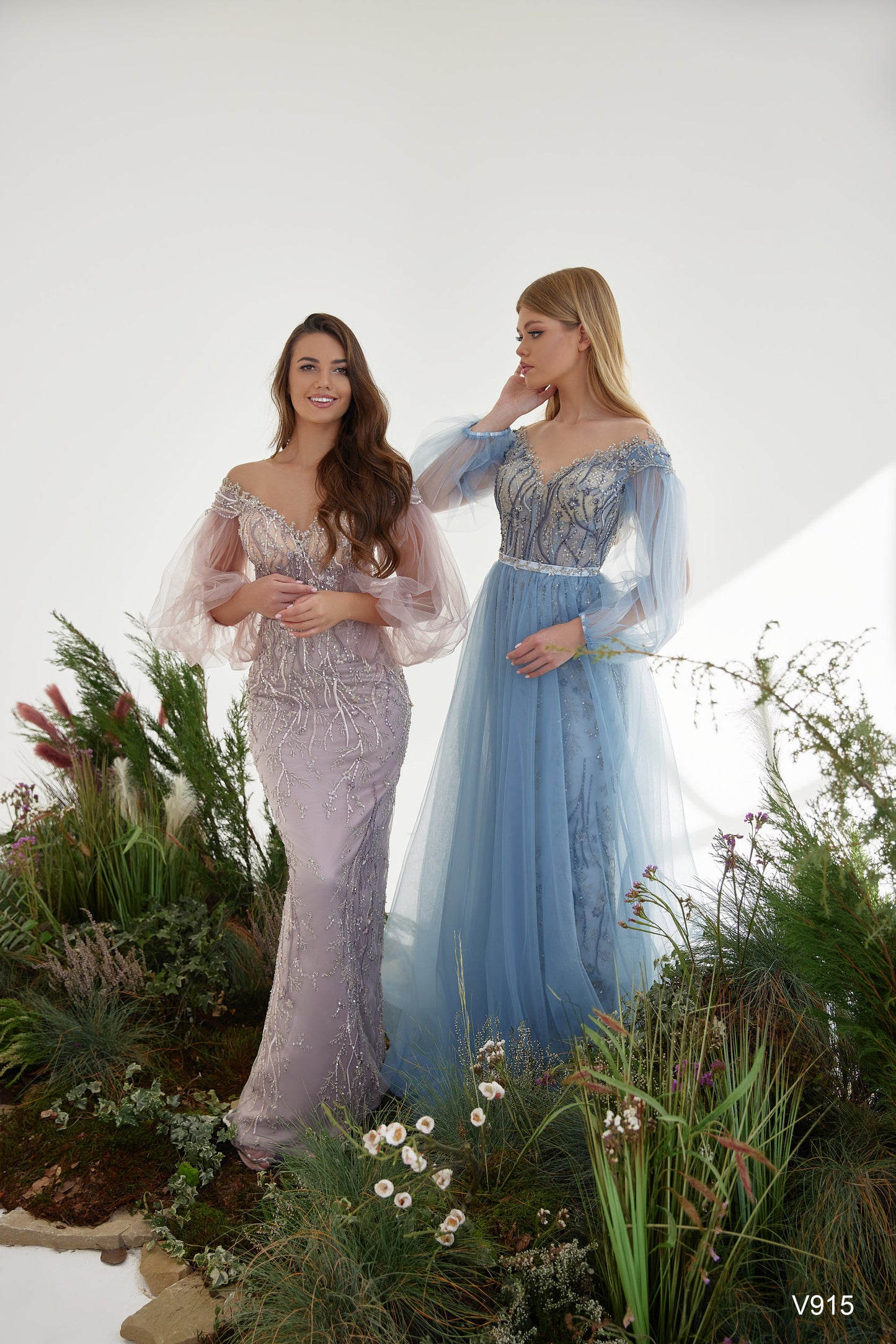 Puff sleeve formal dress Non conventional wedding dresses